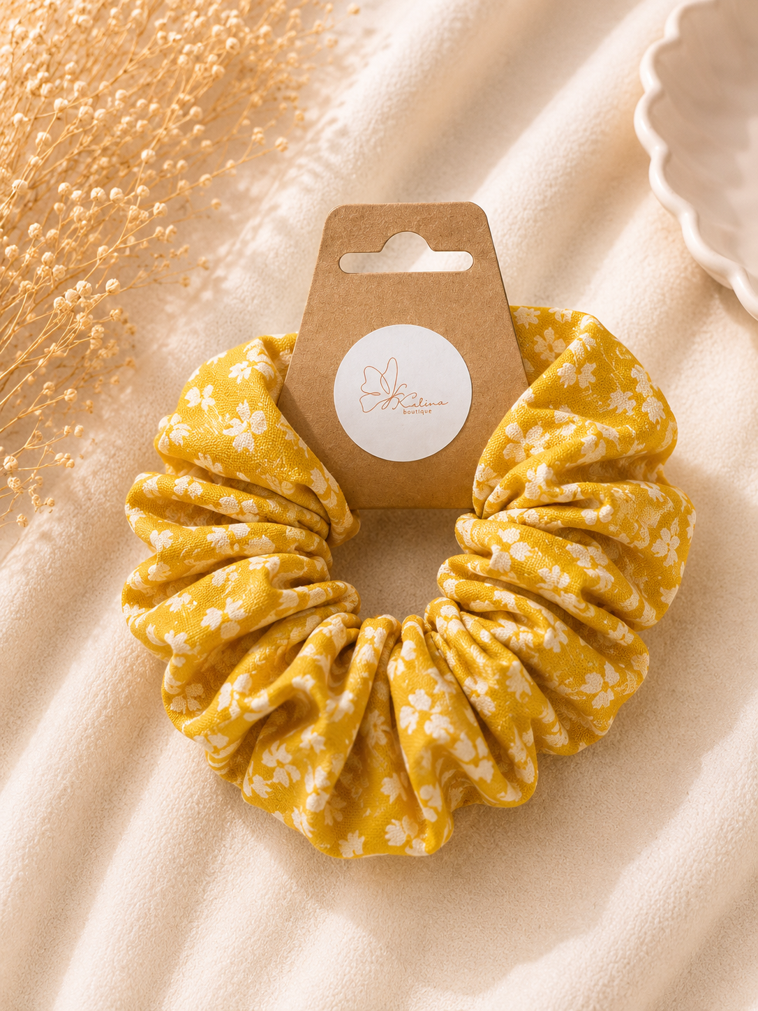 Sunshine Daisy Scrunchie