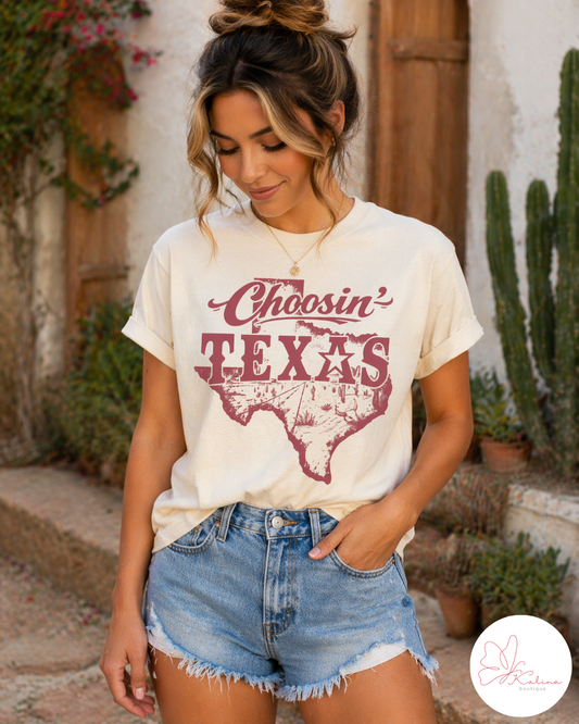 Choosin' Texas Graphic Tee