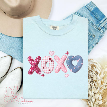 XOXO Tee