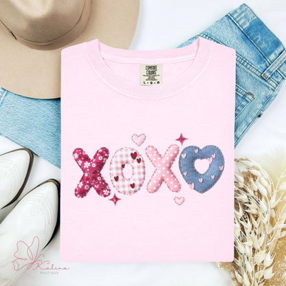 XOXO Tee